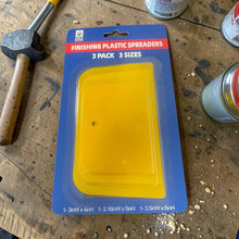 Load image into Gallery viewer, Plastic Spreaders (4", 5" &amp; 6")
